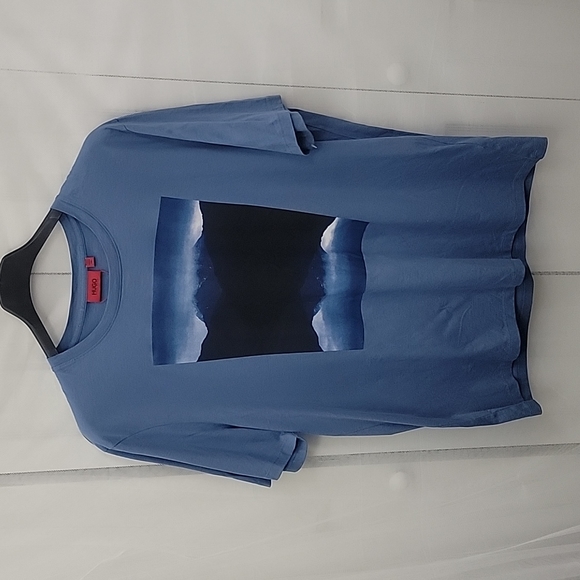 Hugo Boss Men's Graphic T-shirt NWT - Picture 1 of 10